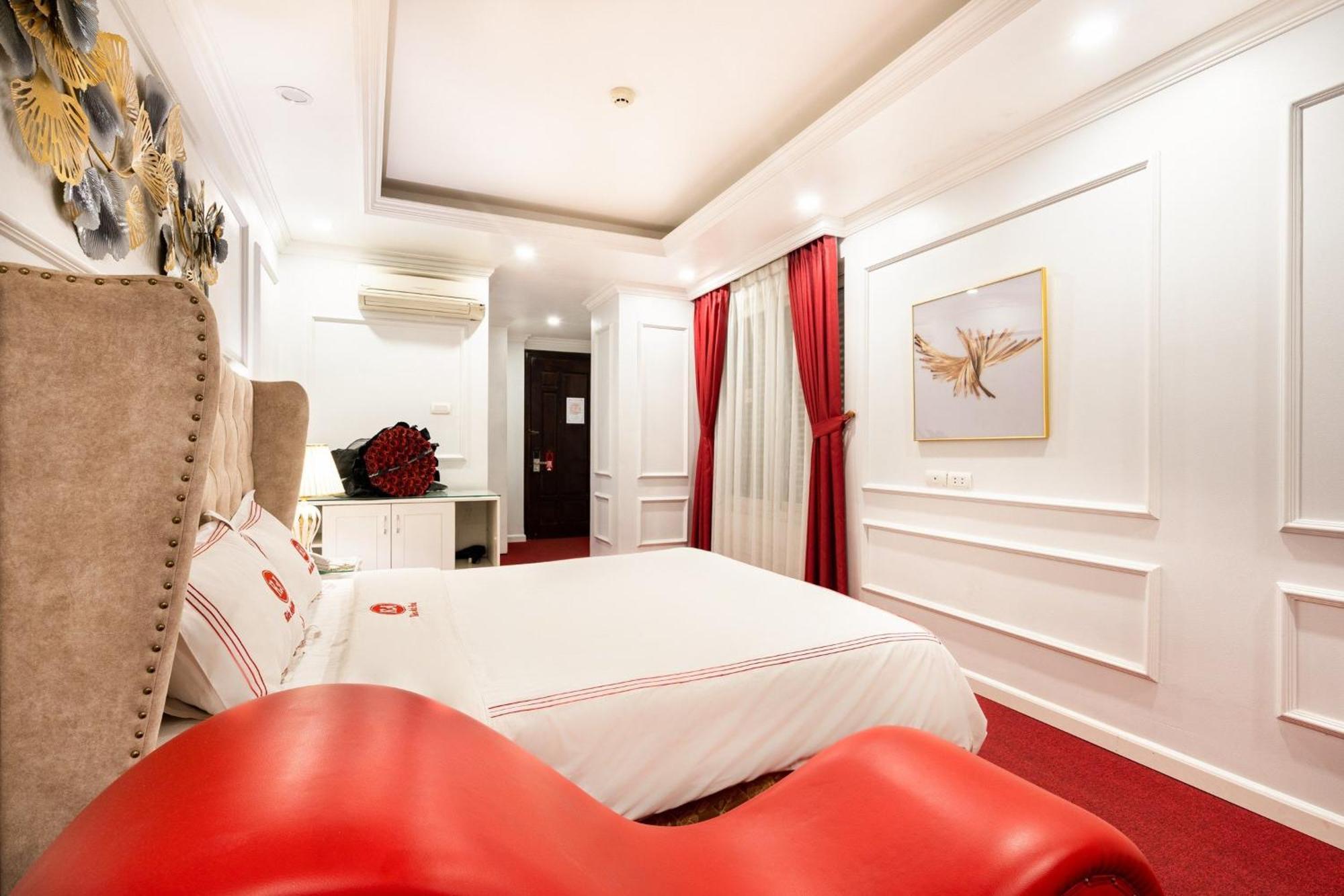 Kieu Anh Hotel - 81 Trung Kinh - By Bay Luxury 하노이 외부 사진