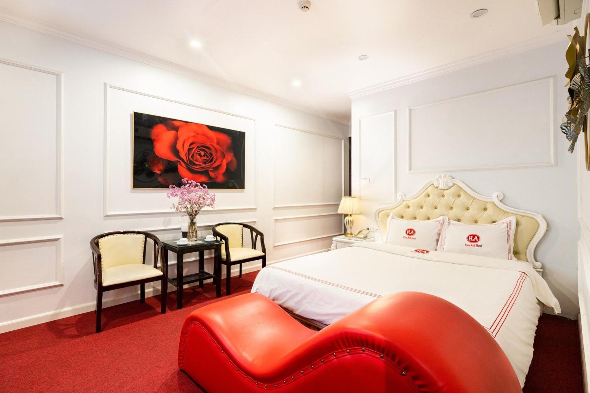Kieu Anh Hotel - 81 Trung Kinh - By Bay Luxury 하노이 외부 사진