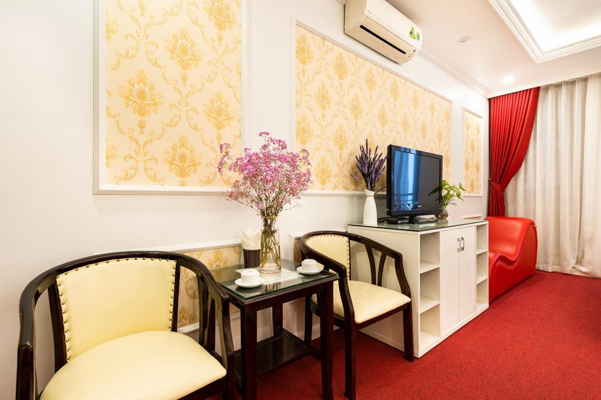 Kieu Anh Hotel - 81 Trung Kinh - By Bay Luxury 하노이 외부 사진