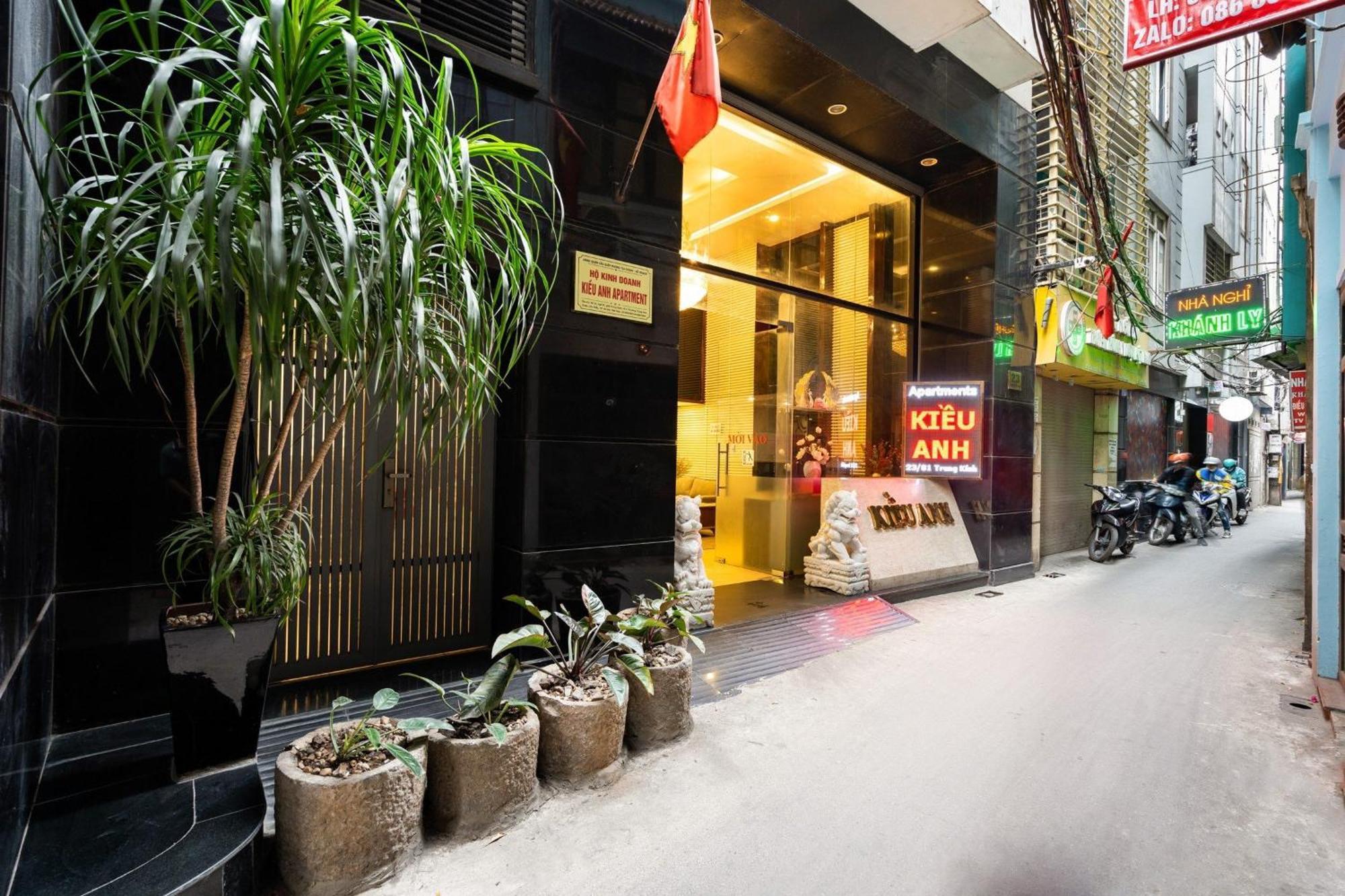 Kieu Anh Hotel - 81 Trung Kinh - By Bay Luxury 하노이 외부 사진